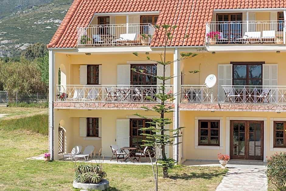 Albouro seafront apartments