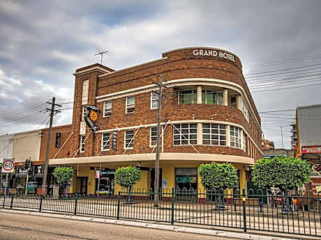 Grand Hotel Rockdale