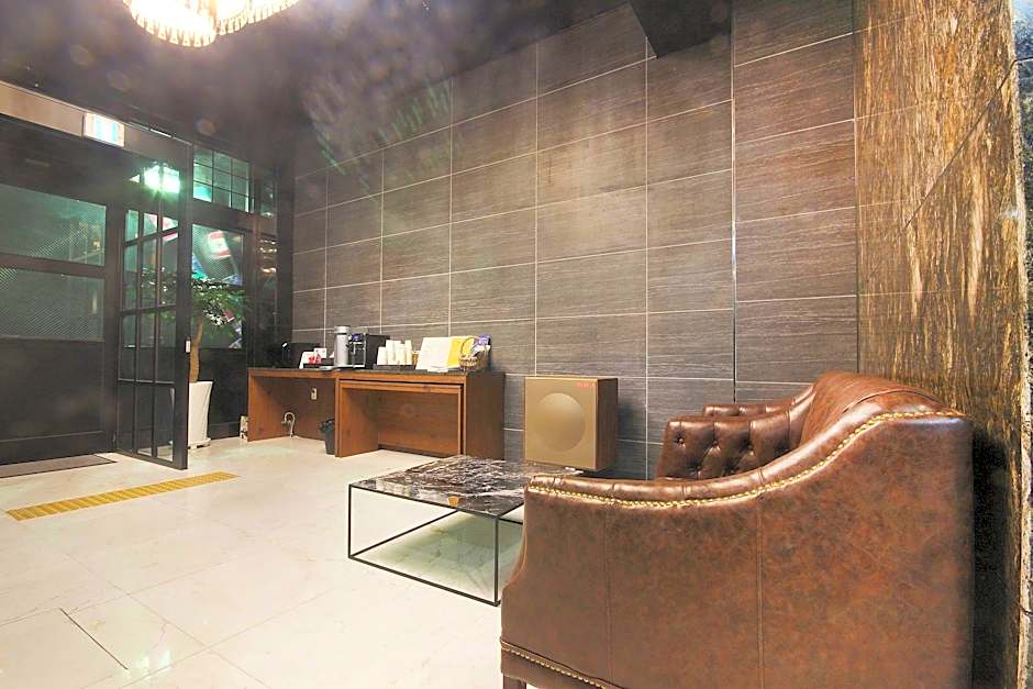 SOYU Hotel