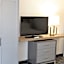 Holiday Inn & Suites St. Cloud By IHG