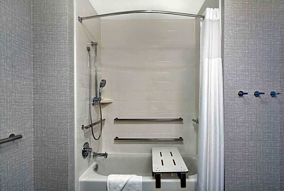 Hampton Inn By Hilton & Suites Middleburg, FL