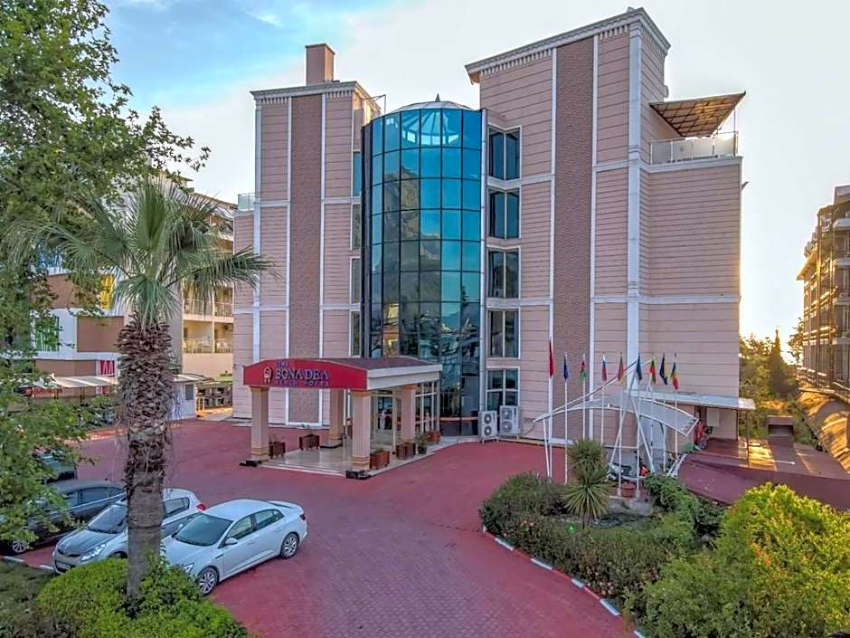 Lims Bona Dea Beach Hotel