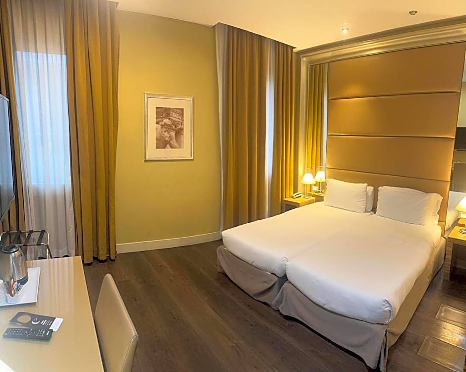 Mercure Roma Centro Saint John