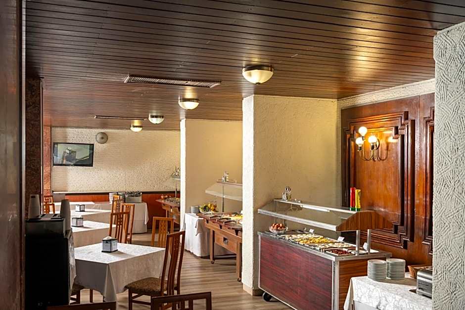 Hotel Moldova
