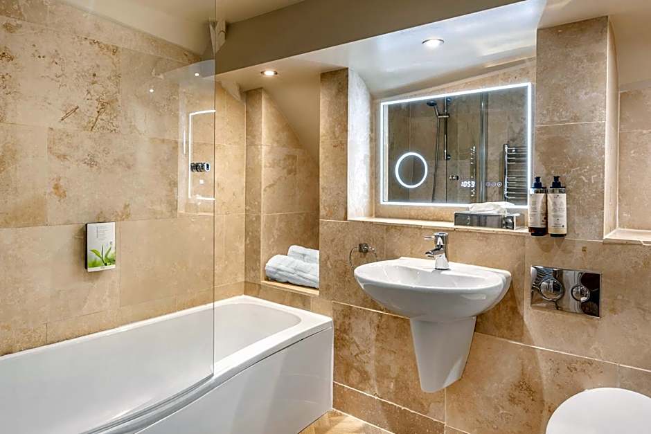 Woodford Bridge Country Club