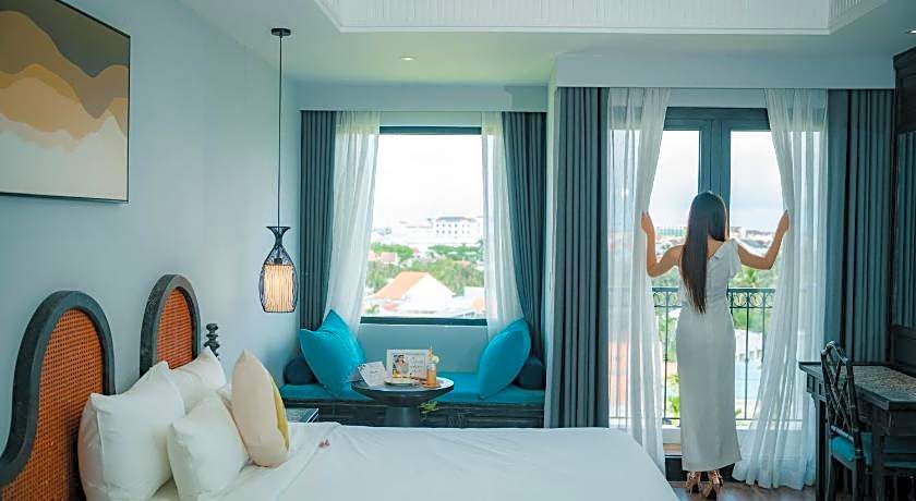 Shining Riverside Hoi An Boutique & Spa