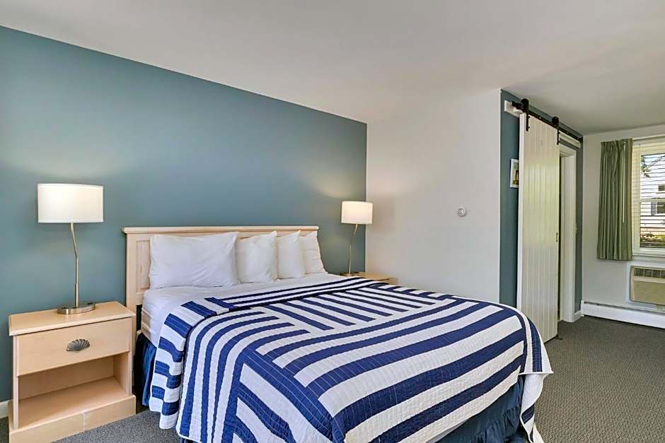 Handkerchief Shoals Inn