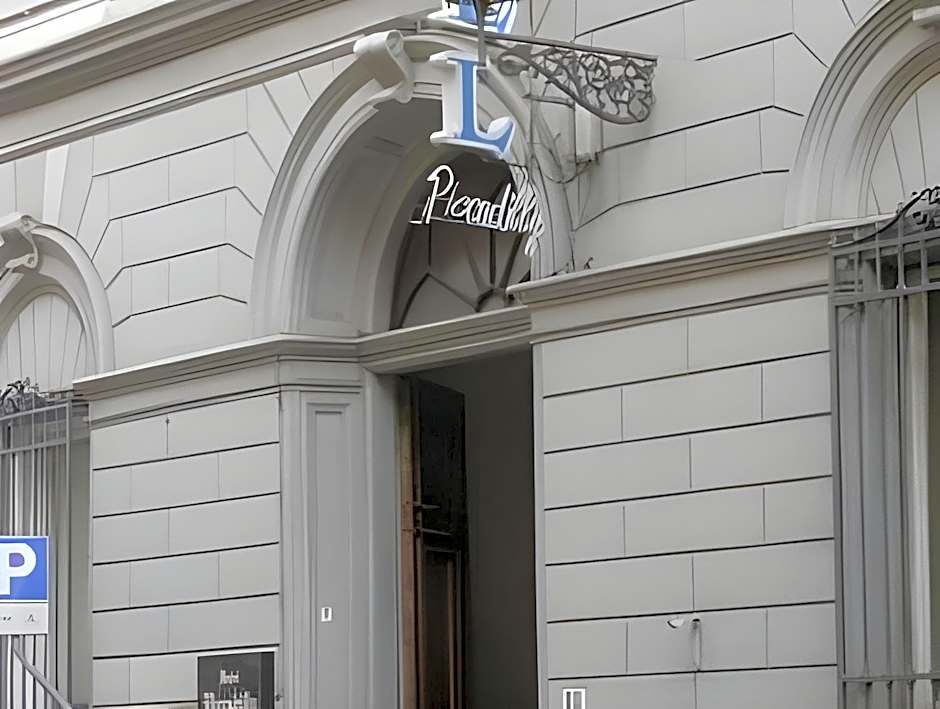 Hotel St. James
