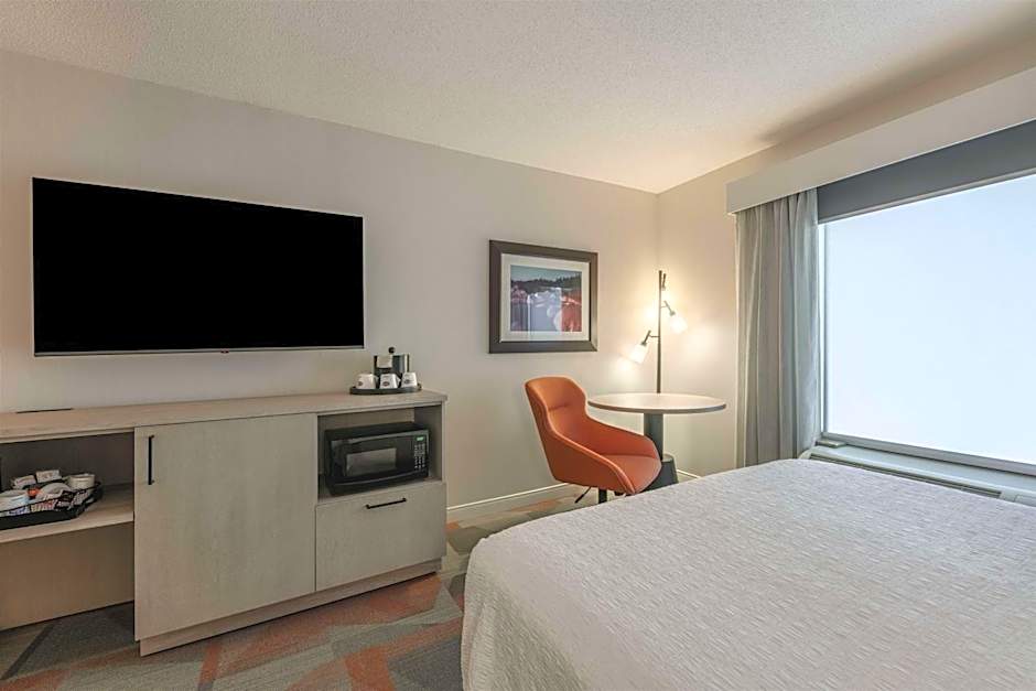 Hampton Inn By Hilton and Suites Moncton New Brunswick