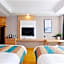 VX Wuxi Jiangyin High-tech Zone Panlongshan Park Hotel