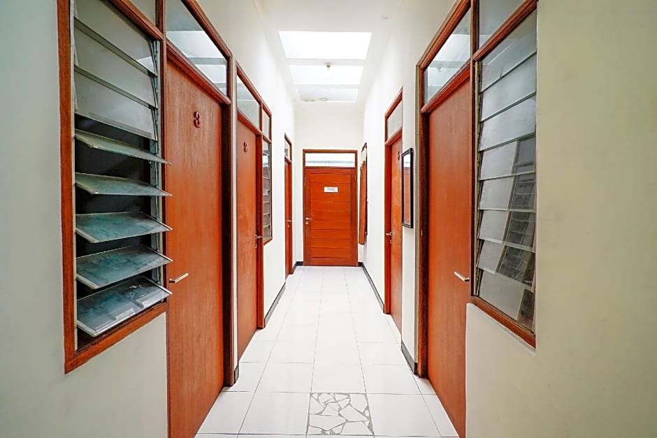 SPOT ON 91392 Pondok Basari