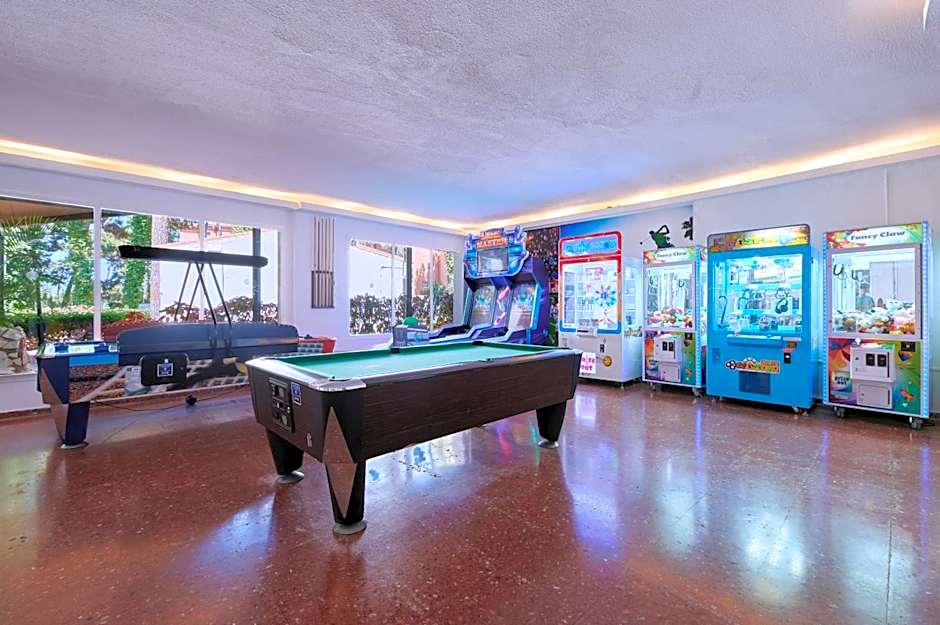 AluaSun Marbella Park