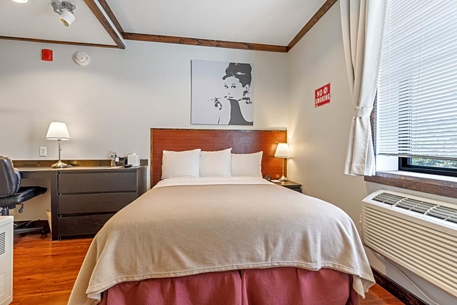 LIC Hotel