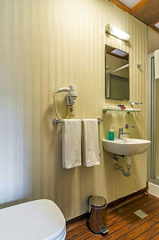 Büyükada Anastasia Meziki History Mansion