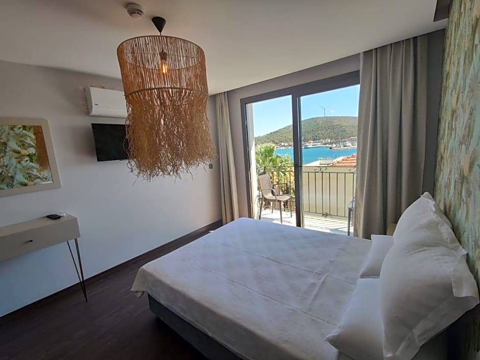 Eva Otel Cesme