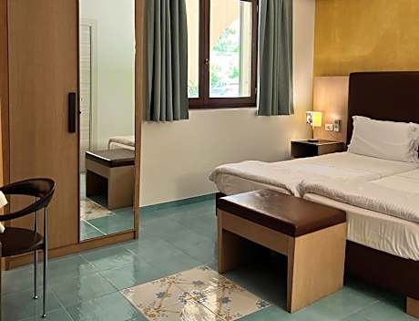 Economy Double or Twin Room