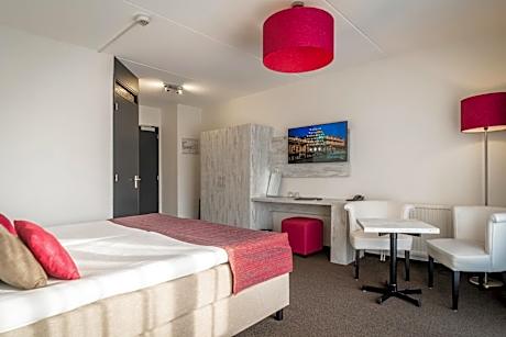 Double Room with Bath