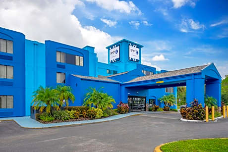 SPOT X Hotel Tampa - Wesley Chapel by The Red Collection