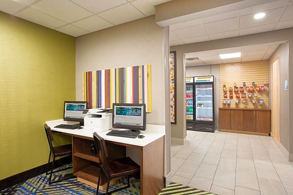 Holiday Inn Express Hotel & Suites Columbus