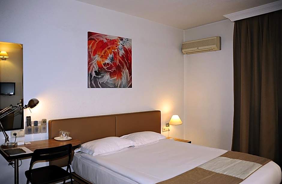 Kardes Hotel