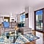Modern Luxury 2 Bed with Panoramic City Views in Downtown LA