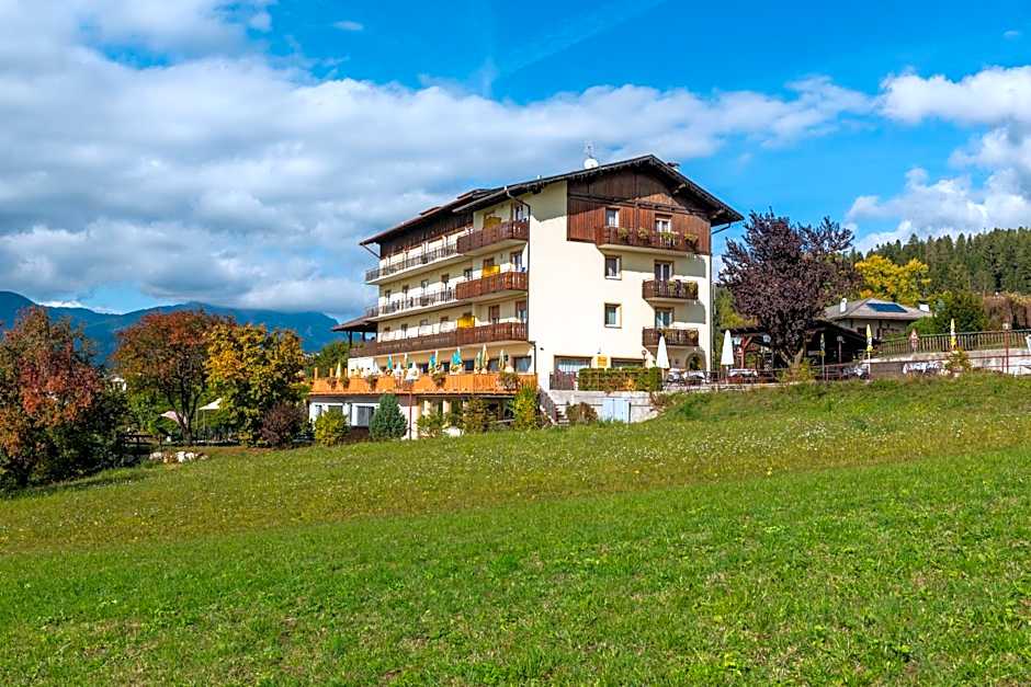Albergo Bucaneve