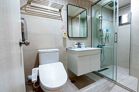 Quadruple Room with Shower