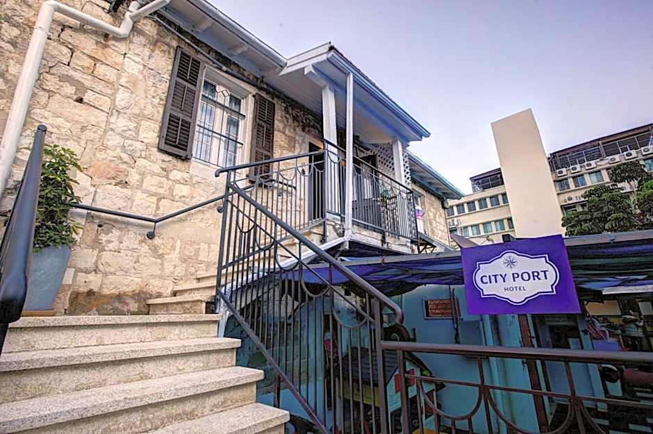 City Port Hotel