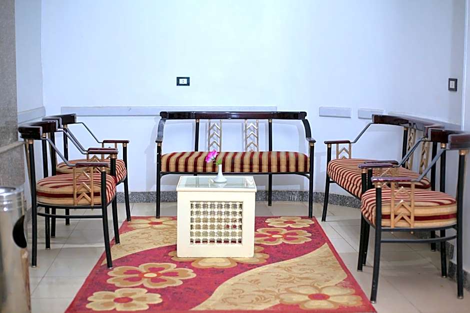 Oscar Hotel – Aswan, AK