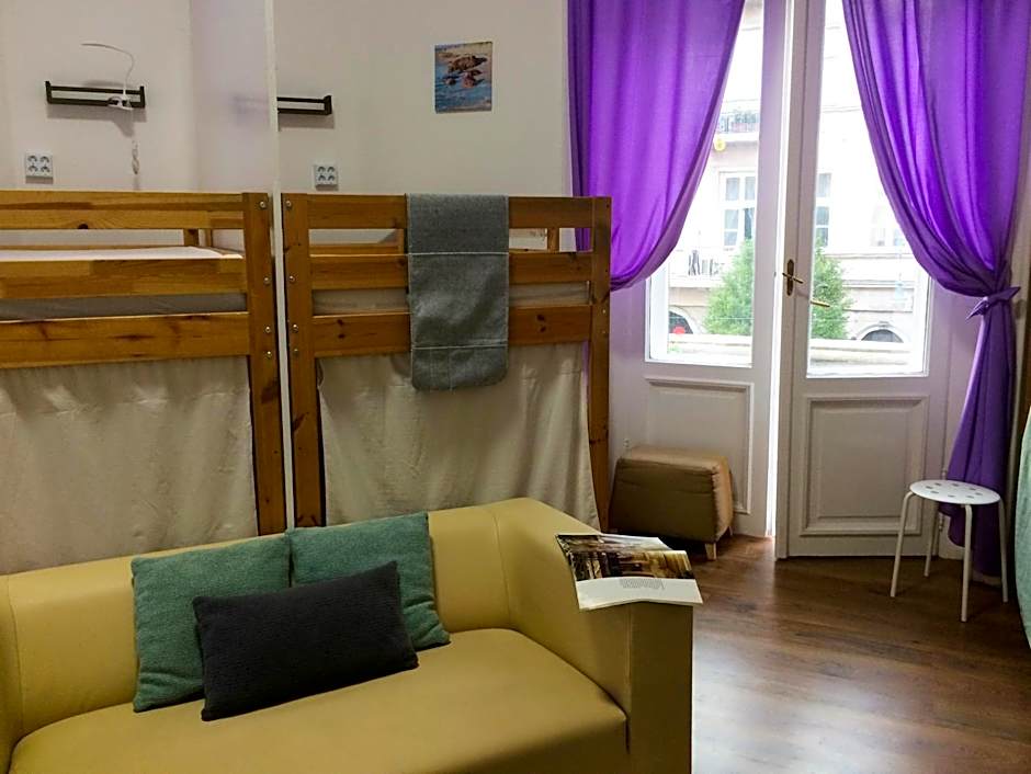 Zen Hostel by Central Market