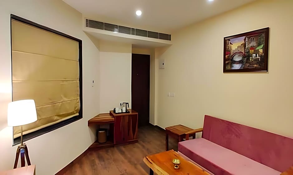 Lemon Tree Hotel Kasauli