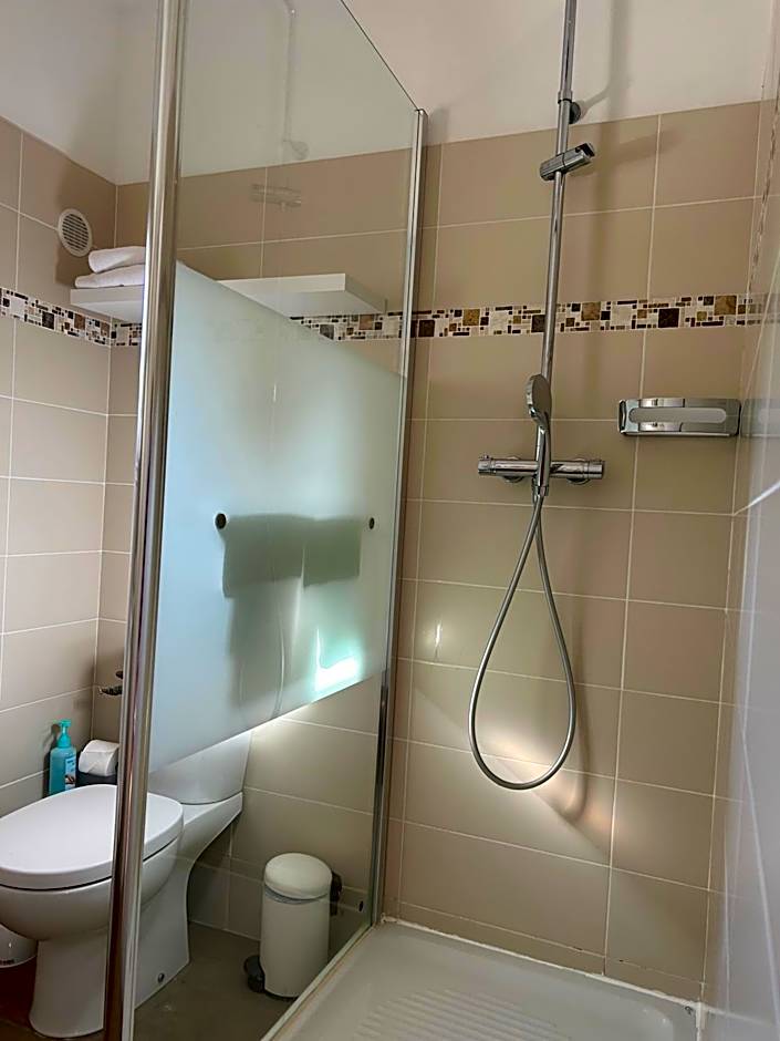 Hôtel Punta e Mare des Chambres ou des Appartements T2