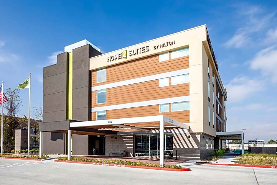 Photo 1 of 26 of Home2 Suites by Hilton Houston IAH Airport Beltway 8