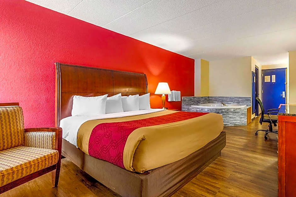 Econo Lodge Inn & Suites Brookings