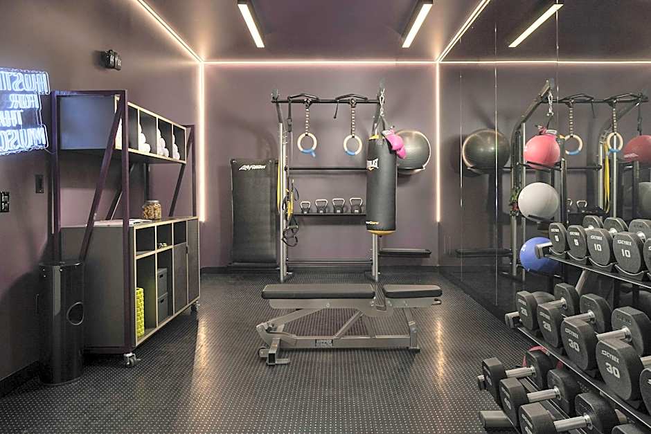 Moxy Oakland Uptown