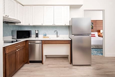 Studio King Suites