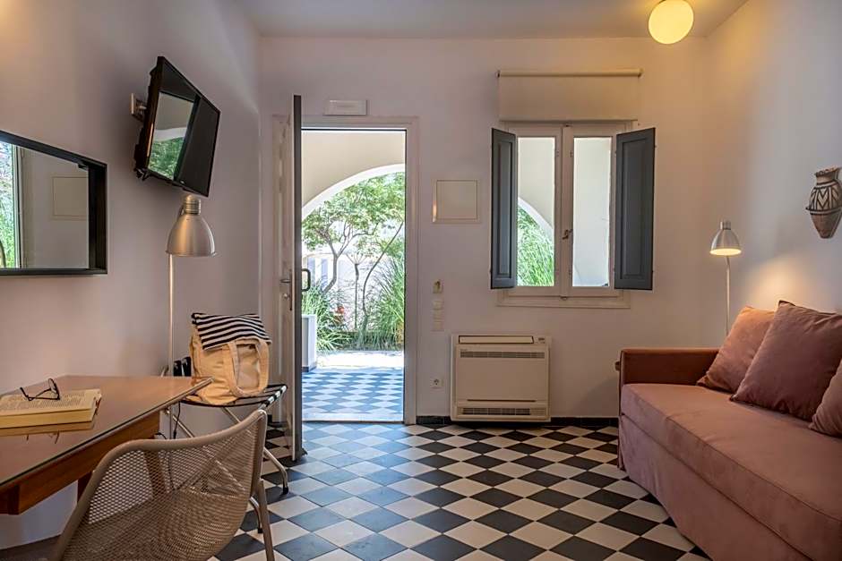 Rose Bay Hotel