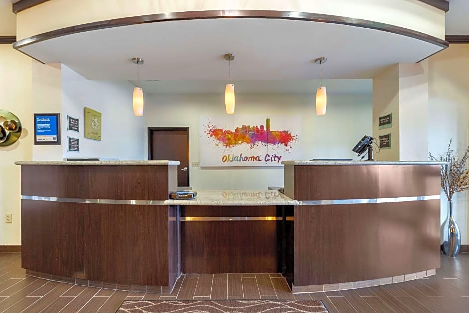 Comfort Inn & Suites Airport Oklahoma City