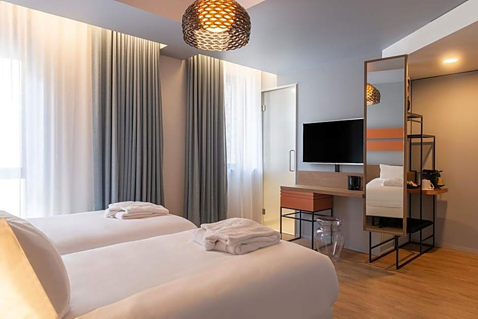 Golden Tulip Saint Malo- Le Grand Be