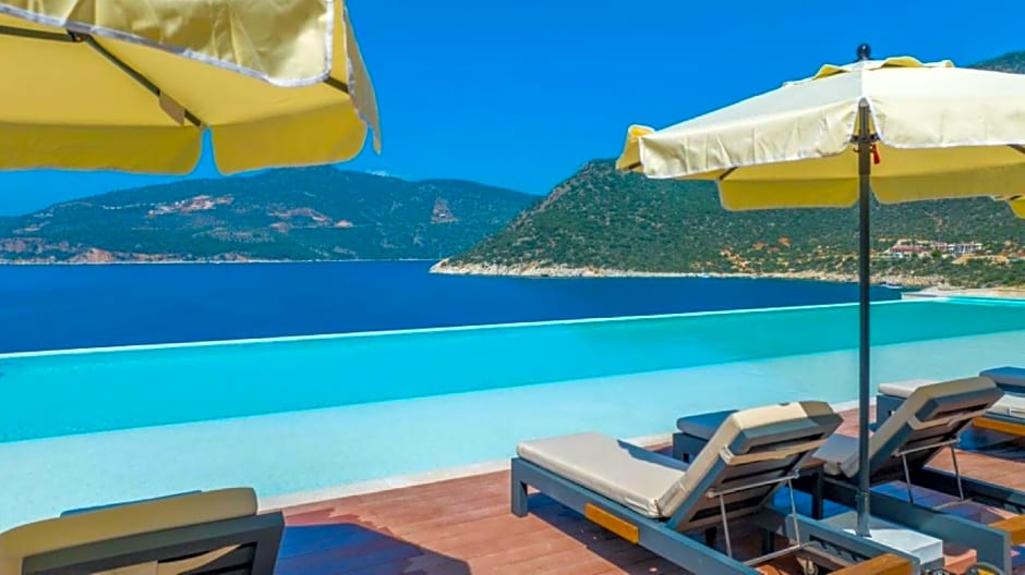 Lures Hotel