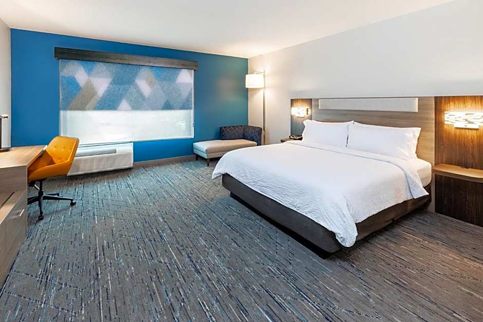 Holiday Inn Express & Suites Senatobia I-55 By IHG