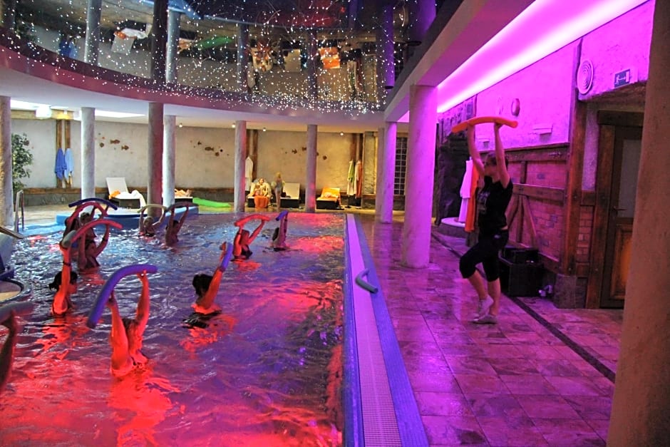 Hotel Kryształ Conference & Spa