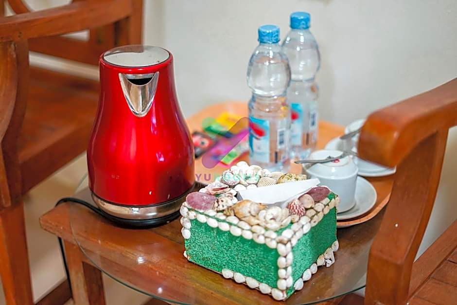 Arys Lagoon Bungalow & Hotel