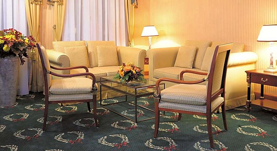 Best Western Premier Grand Hotel Russischer Hof