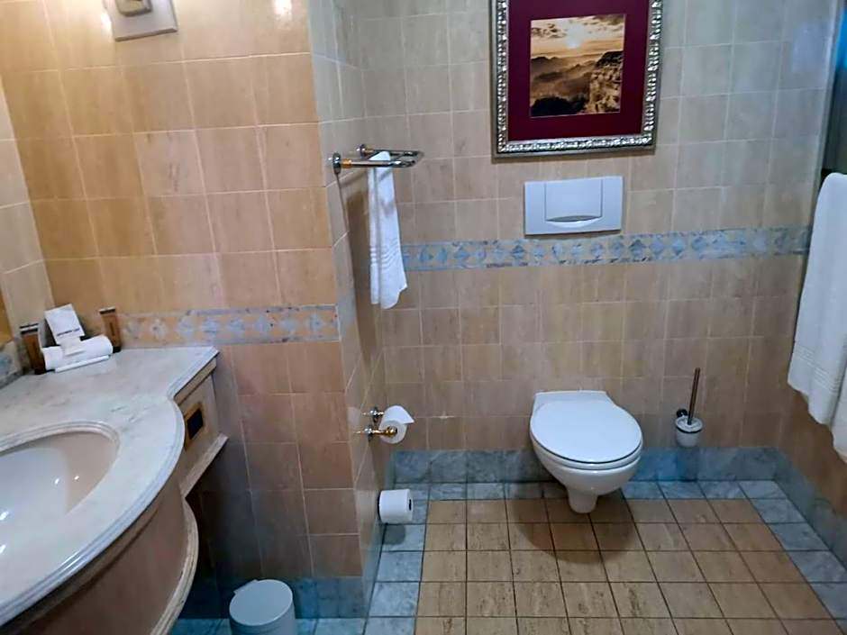 Walmont at Graceland