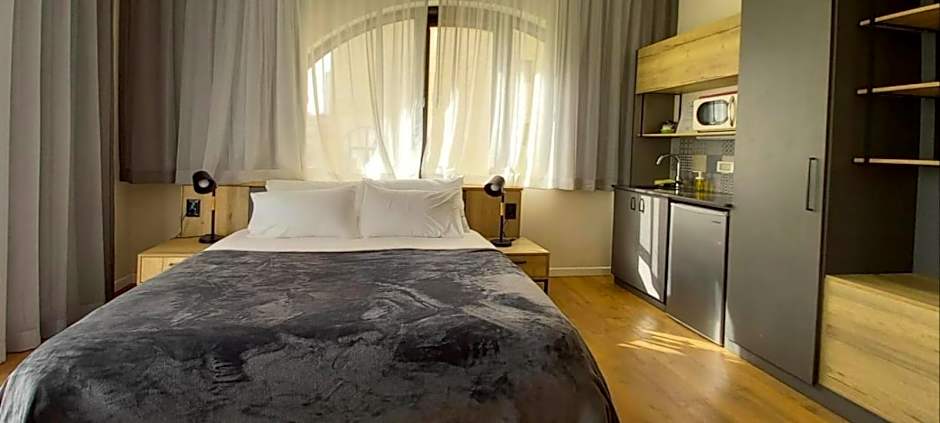 Apartique Hotel