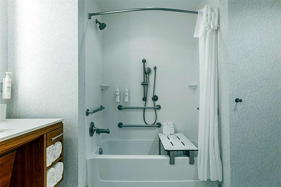 Home2 Suites By Hilton Dallas Addison