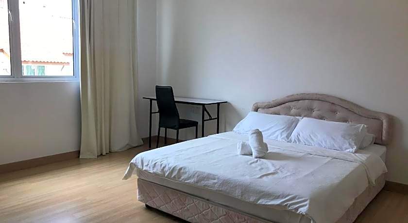 Island Hostel Bayan Lepas