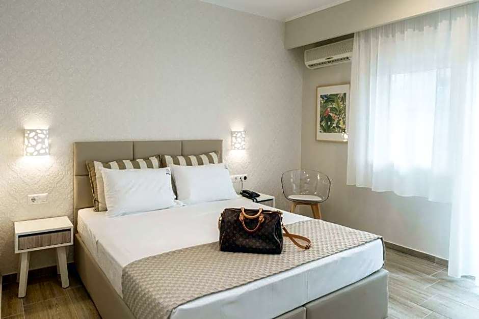 Ammos Beach Seaside Luxury Suites Hotel