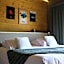 World Hotel